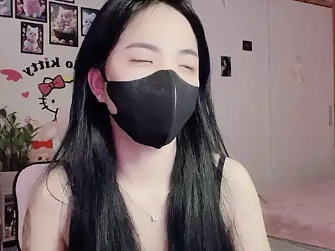 Snapshot of keelinnn19 chatting on 15, 11, 2025 keelinnn19 online show from 15, 11, 2025