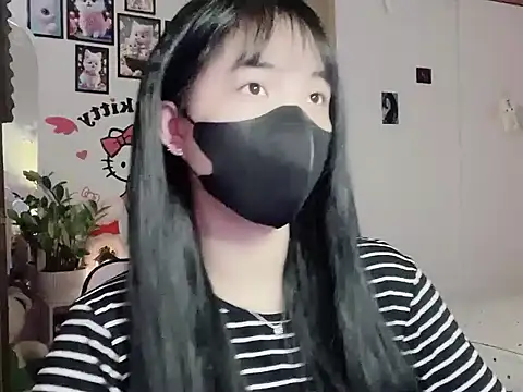 Snapshot of keelinnn19 chatting on 25, 11, 2025 keelinnn19 online show from 25, 11, 2025