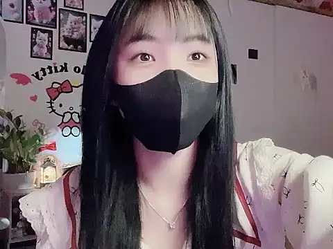 Snapshot of keelinnn19 chatting on 28, 11, 2025 keelinnn19 online show from 28, 11, 2025