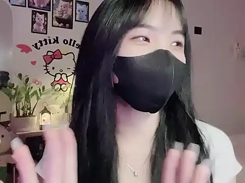 Snapshot of keelinnn19 chatting on 19, 12, 2025 keelinnn19 online show from 19, 12, 2025