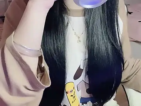 Snapshot of keelinnn19 chatting on 5, 1, 2026 keelinnn19 online show from 5, 1, 2026