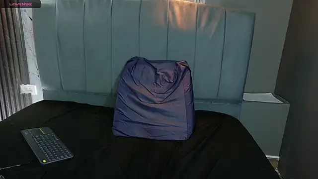 angeles azul online show from 14, 9, 2025