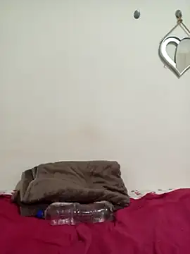 SEXYMOANSXX online show from 18, 4, 2026