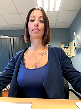 Snapshot of spycyfanny chatting on 21, 10, 2025 spycyfanny online show from 21, 10, 2025