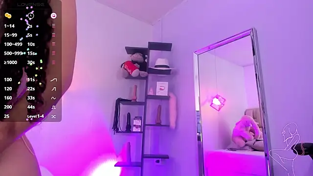 Snapshot of KIMMARSHALL1 chatting on 22, 10, 2025 KIMMARSHALL1 online show from 22, 10, 2025