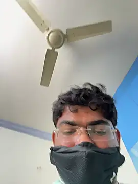 Snapshot of TELUGU-HYDDICK4u chatting on 17, 9, 2025 TELUGU-HYDDICK4u online show from 17, 9, 2025