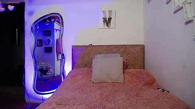 Snapshot of solpeich chatting on 17, 10, 2025 solpeich online show from 17, 10, 2025