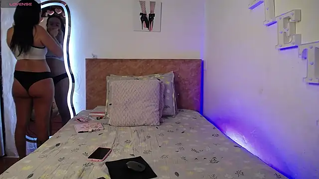 Snapshot of solpeich chatting on 5, 11, 2025 solpeich online show from 5, 11, 2025