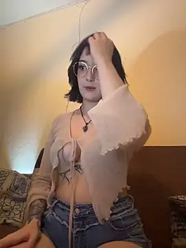 Snapshot of AliceSweet10 chatting on 22, 2, 2026 AliceSweet10 online show from 22, 2, 2026