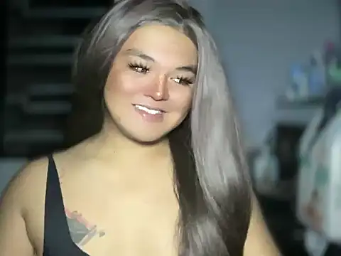 Snapshot of Holygoddessanitaxx chatting on 2, 11, 2025 Holygoddessanitaxx online show from 2, 11, 2025