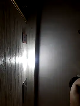 Hot-boy077 online show from 14, 4, 2026