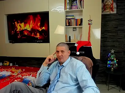 SpartacusDaddy48 online show from 5, 1, 2026