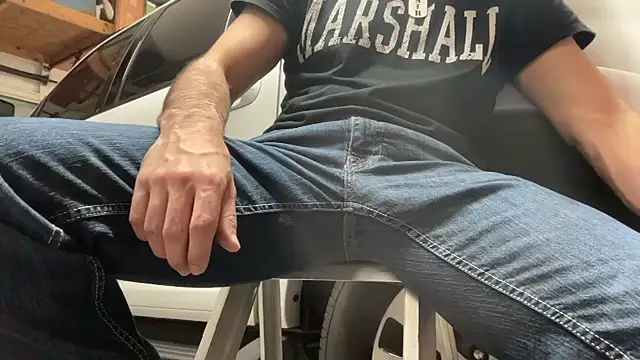 Snapshot of HorneyCowboy154 chatting on 22, 2, 2026 HorneyCowboy154 online show from 22, 2, 2026