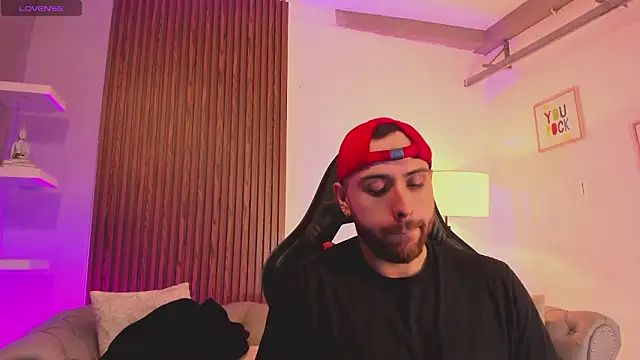 Maximo Wolff online show from 2, 2, 2026