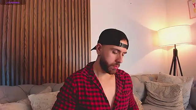 Maximo Wolff online show from 9, 3, 2026