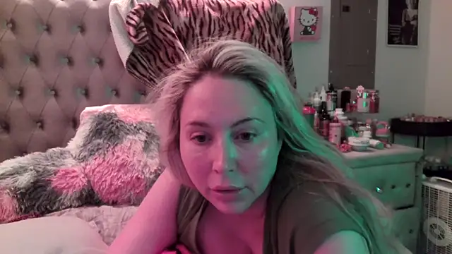 BigBoobsBlair online show from 4, 10, 2025