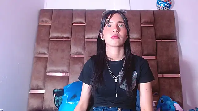 Snapshot of Alexahotz chatting on 13, 9, 2025 Alexahotz online show from 13, 9, 2025