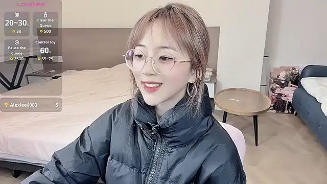 nini a online show from 27, 11, 2025