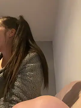 LollyLove  online show from 3, 2, 2026