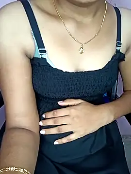 Nidhi lovely online show from 5, 10, 2025