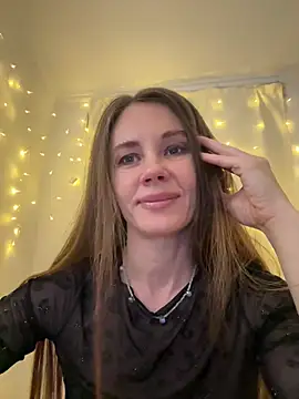 LucieMack online show from 20, 2, 2026