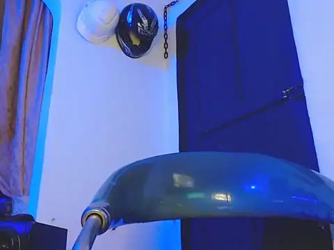 ElCaballeroNegro24 online show from 5, 12, 2025