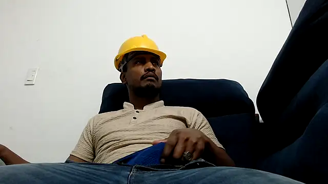 ElCaballeroNegro24 online show from 2, 4, 2026