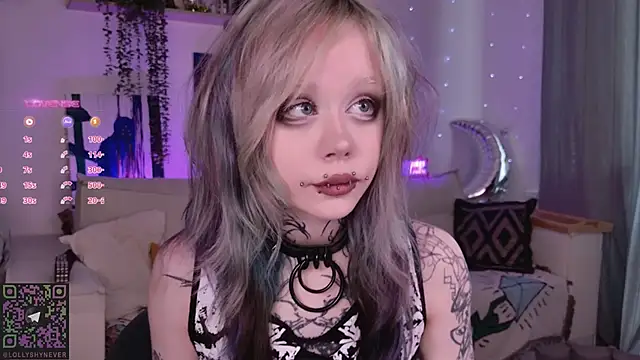 Lollyshy online show from 25, 2, 2026