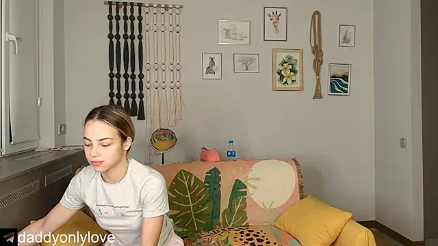 daddyonlyloveme online show from 24, 10, 2025