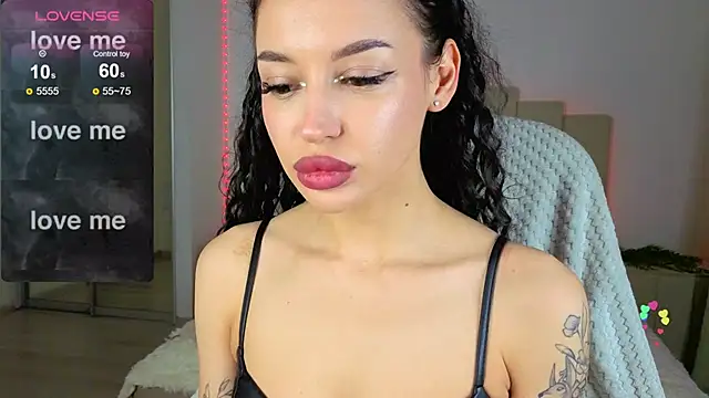 Alexa   Hill online show from 14, 10, 2025