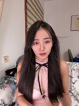 Snapshot of jiajia_L chatting on 24, 9, 2025 jiajia L online show from 24, 9, 2025