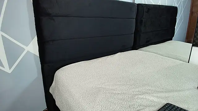 karlamoon23 online show from 25, 2, 2026