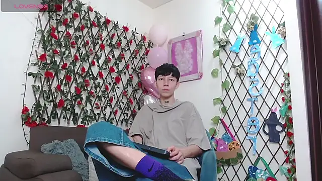 LiamBrown09 online show from 27, 3, 2026