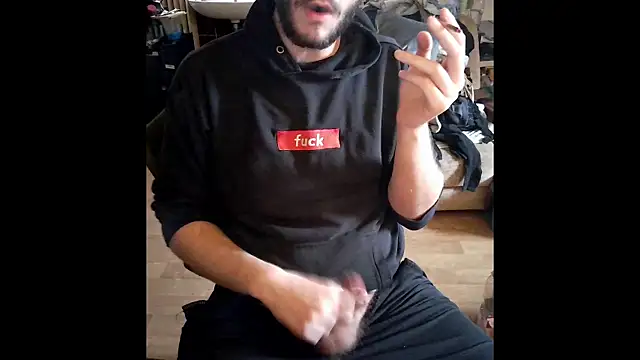 Snapshot of _SpicyStuff_@xh chatting on 29, 11, 2025 SpicyStuff xh online show from 29, 11, 2025