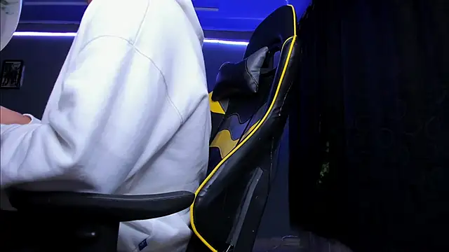 alexgiraldo   online show from 27, 10, 2025