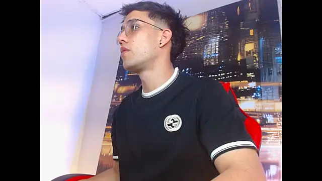 Snapshot of alexgiraldo__ chatting on 14, 3, 2026 alexgiraldo online show from 14, 3, 2026