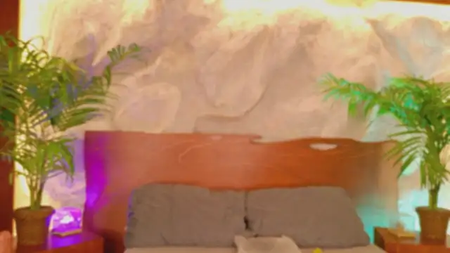 Snapshot of alisonn_moon chatting on 9, 4, 2026 alisonn moon online show from 9, 4, 2026