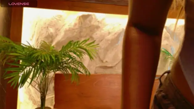 Snapshot of alisonn_moon chatting on 2, 5, 2026 alisonn moon online show from 2, 5, 2026