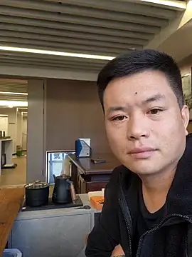 Snapshot of asinmodel chatting on 9, 11, 2025 asinmodel online show from 9, 11, 2025