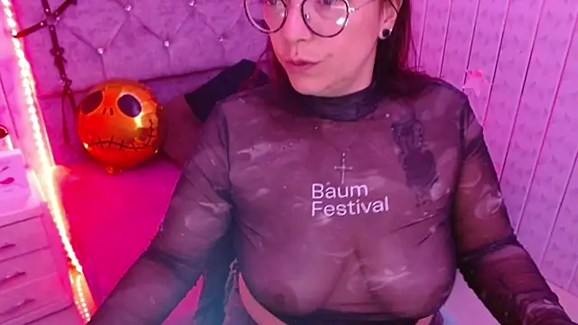 Snapshot of Susanahotsexxx chatting on 27, 10, 2025 Susanahotsexxx online show from 27, 10, 2025