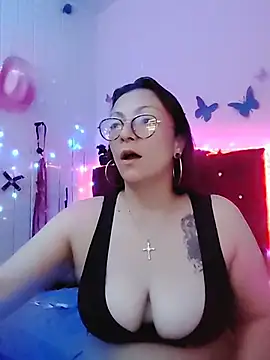 Snapshot of Susanahotsexxx chatting on 9, 11, 2025 Susanahotsexxx online show from 9, 11, 2025