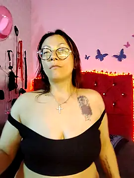 Snapshot of Susanahotsexxx chatting on 10, 11, 2025 Susanahotsexxx online show from 10, 11, 2025