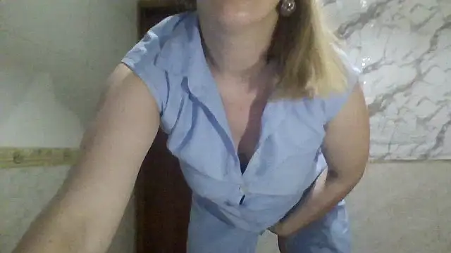 MiyaHottie online show from 19, 7, 2026