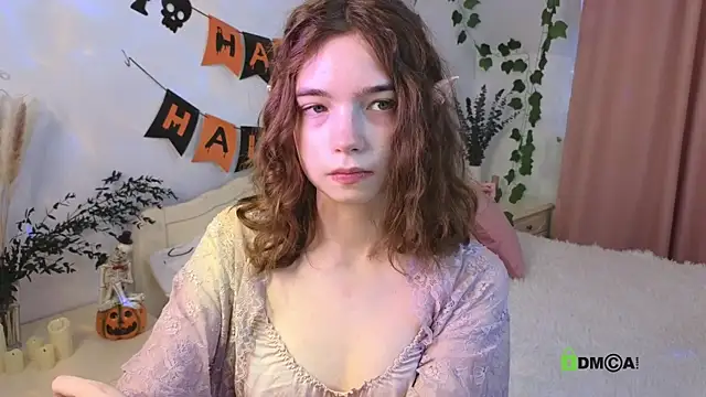 Evi Brook online show from 22, 10, 2025