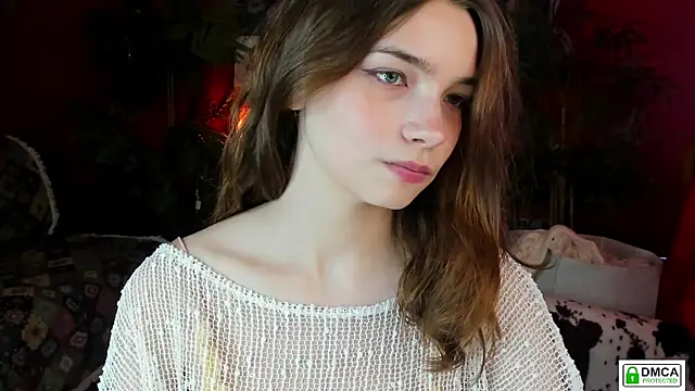Snapshot of Evi_Brook chatting on 5, 5, 2026 Evi Brook online show from 5, 5, 2026