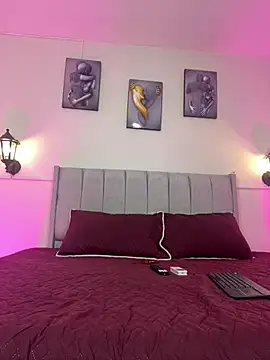 Samara Hadi  online show from 26, 2, 2026