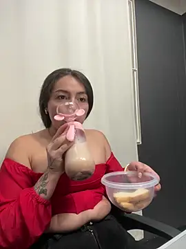 Alyha Cortes online show from 22, 12, 2025