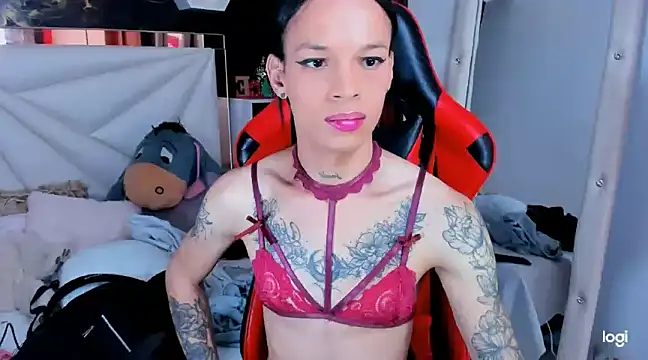 Snapshot of sara_slut21 chatting on 9, 12, 2024 sara slut21 online show from 9, 12, 2024