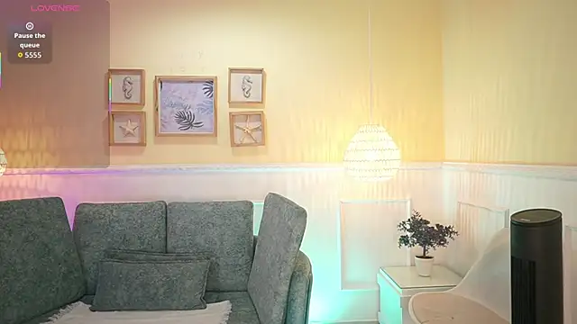 LoonaNyx online show from 3, 11, 2025