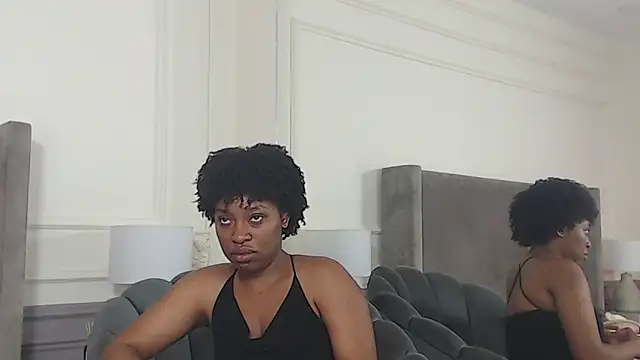 NatashaSilver online show from 6, 11, 2025